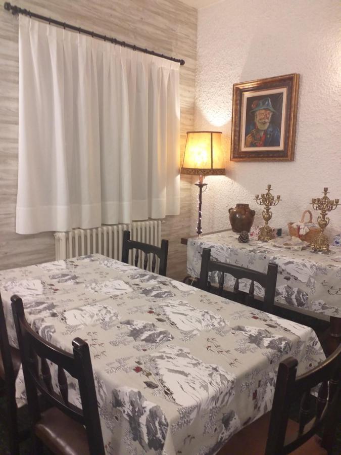基拉尔酒店 毕斯卡斯 外观 照片