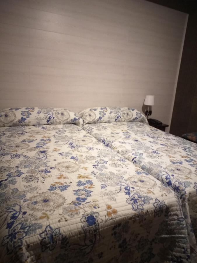 基拉尔酒店 毕斯卡斯 外观 照片